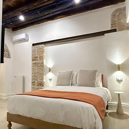 Addimura ゲストハウス パレルモ